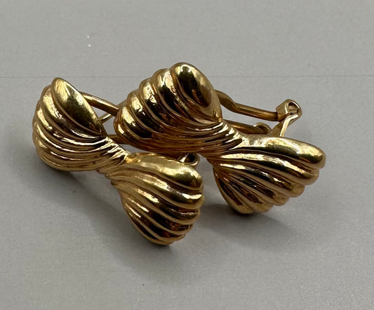 Ribbon Earrings