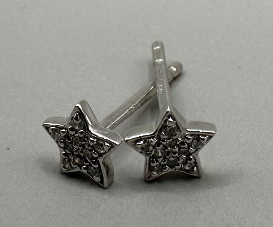 Star Shaped Diamond Studded White Gold Earrings