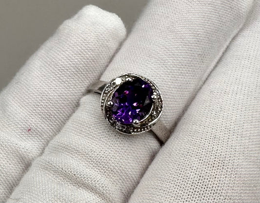 Amethyst and Diamond White Gold Ring