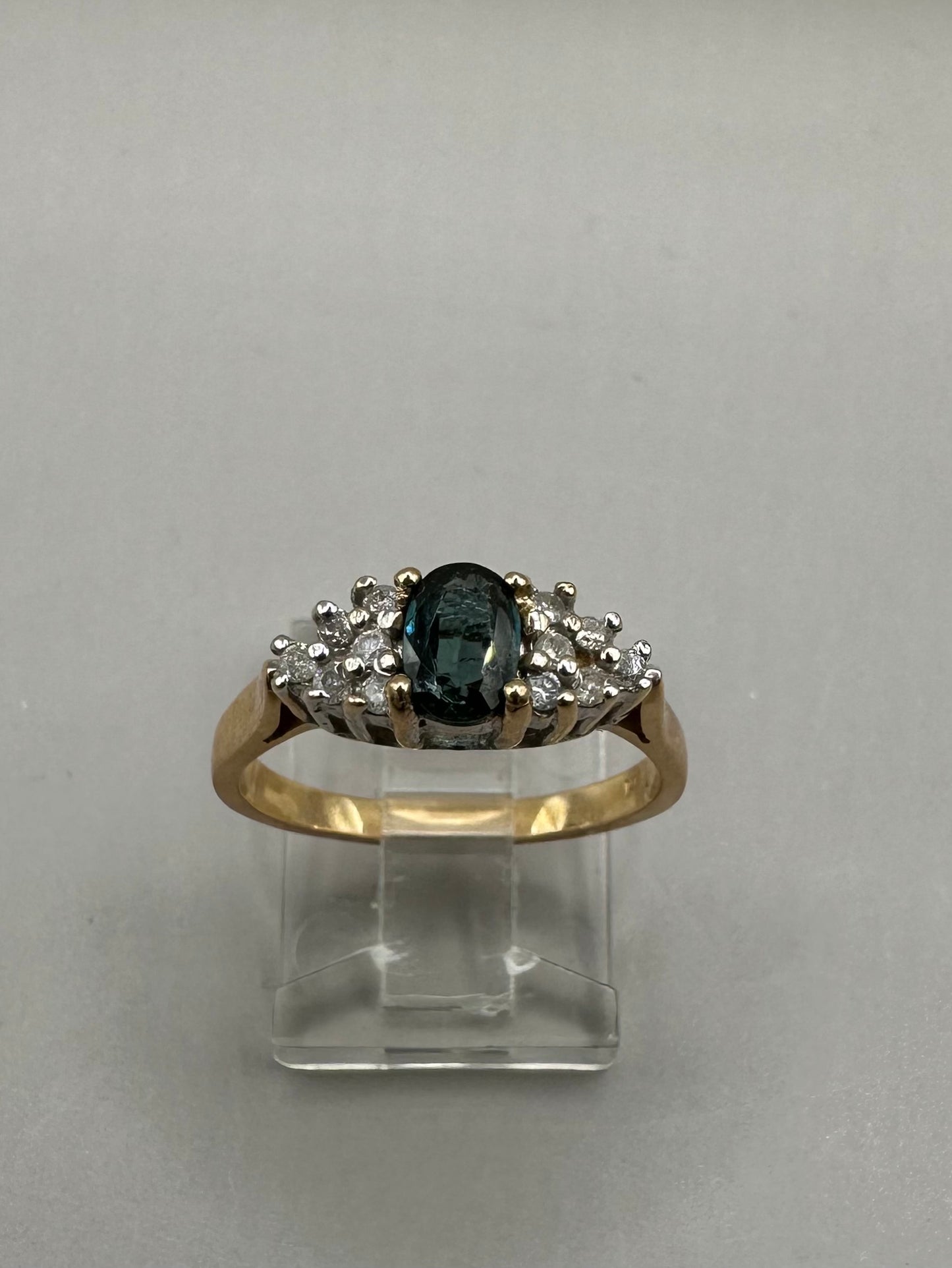 Blue Sapphire and Diamond Yellow Gold Ring