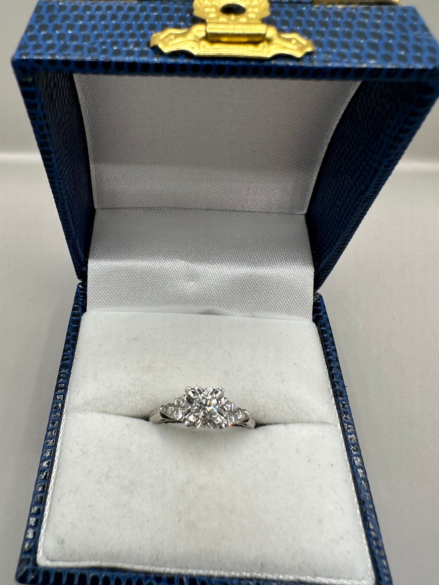 Solitaire Diamond White Gold Ring