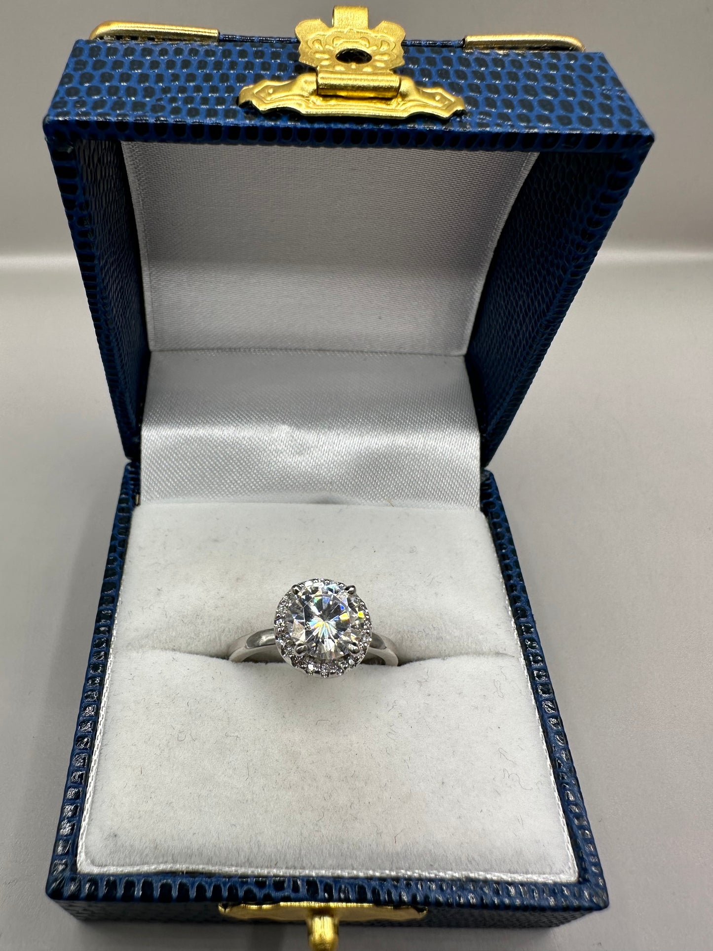Halo Diamond White Gold Ring