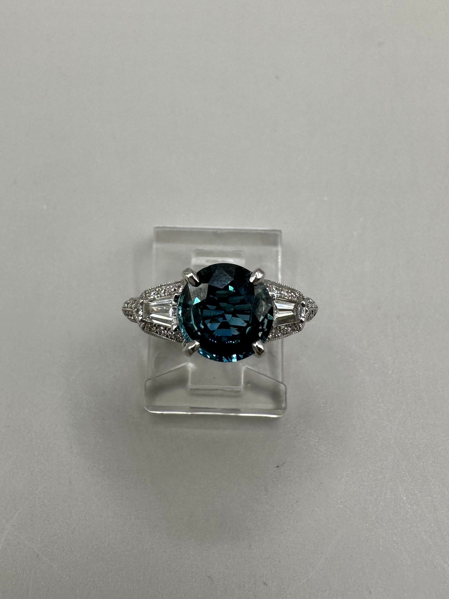 Sapphire Diamond White Gold Ring
