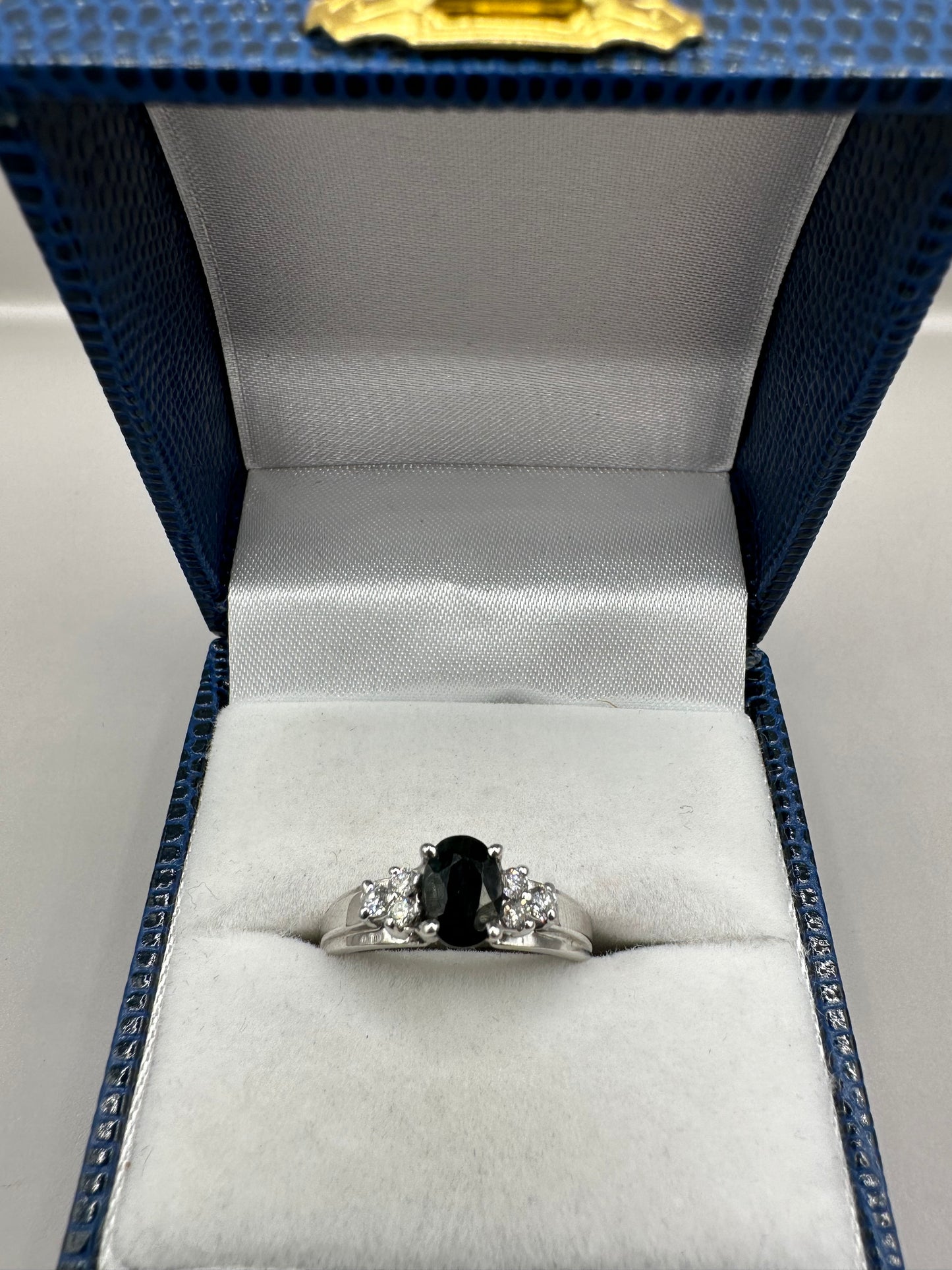 Sapphire Diamond White Gold Ring