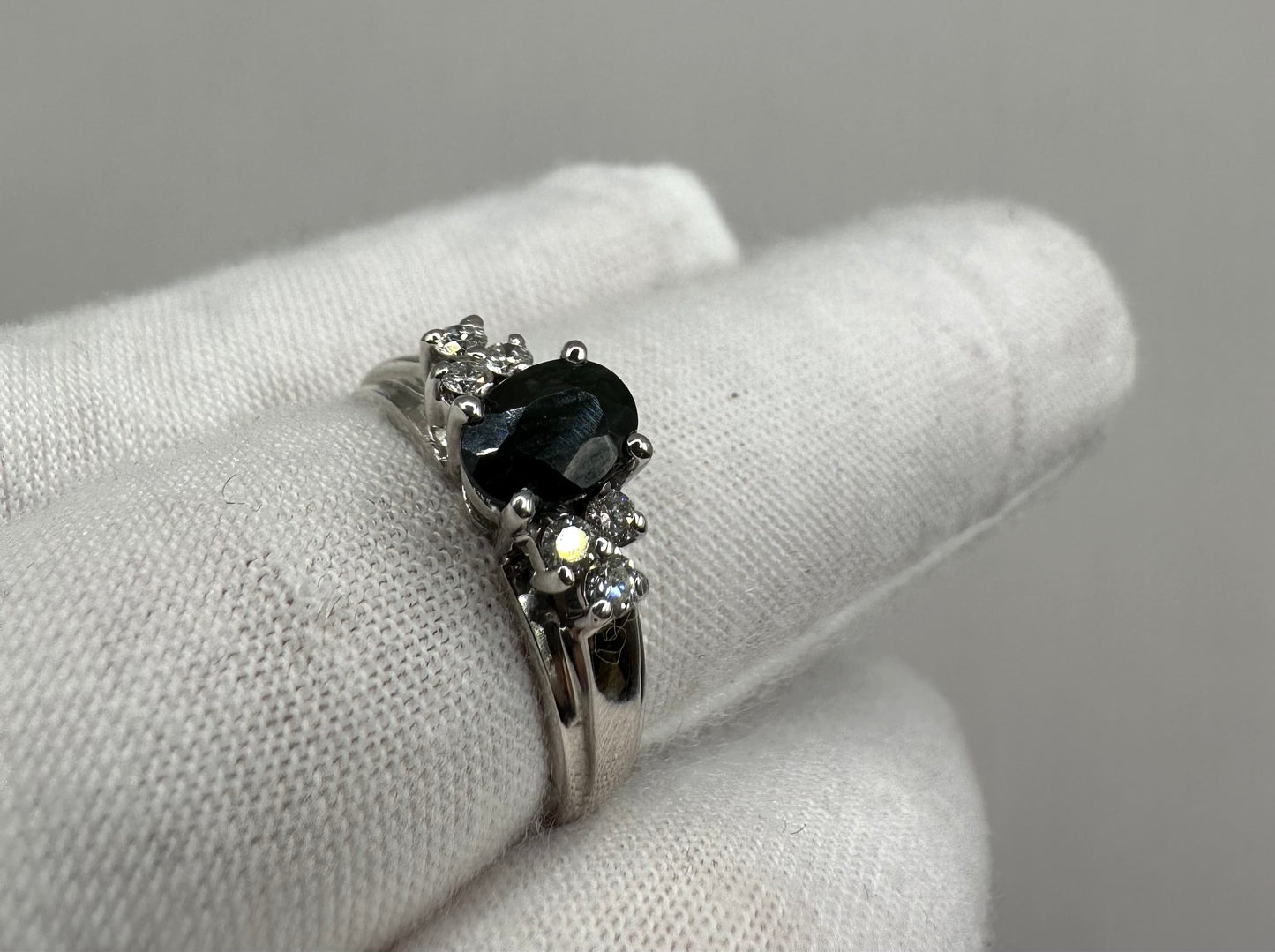 Sapphire Diamond White Gold Ring