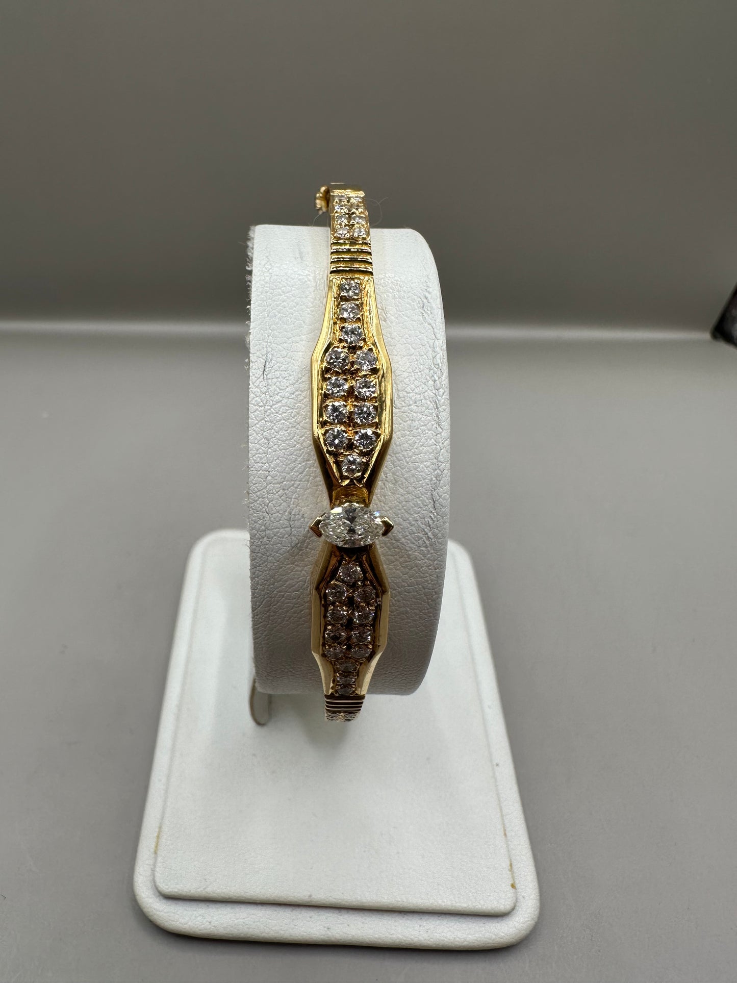 Diamond Yellow Gold Bengal