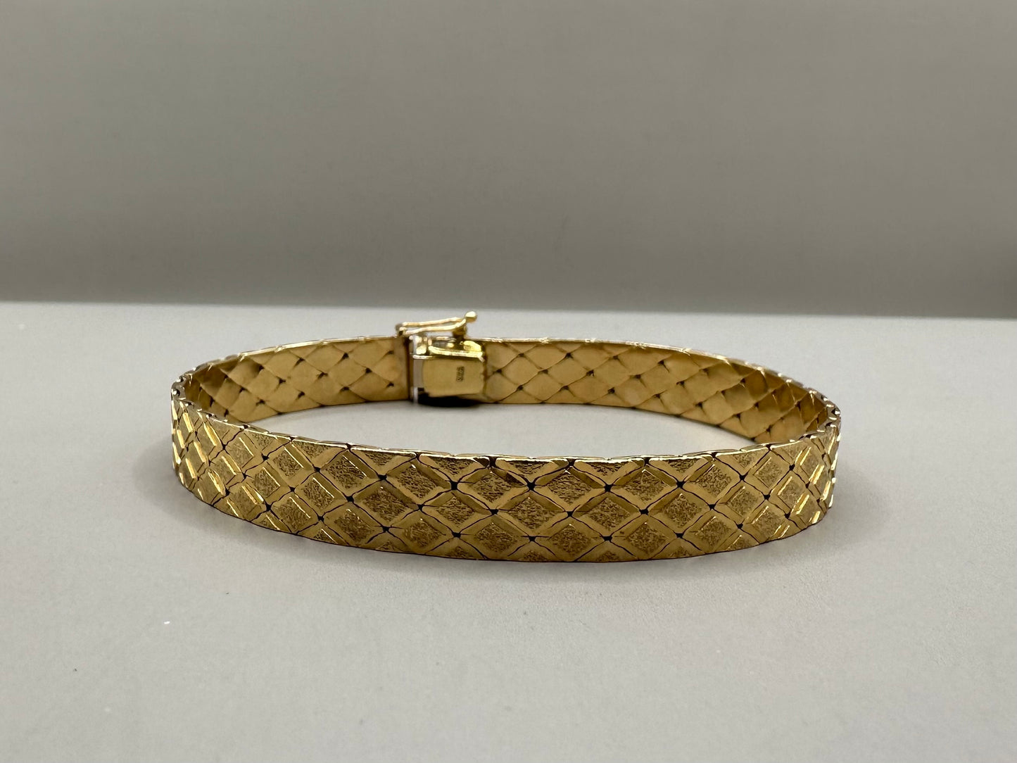 Yellow Gold Bracelet