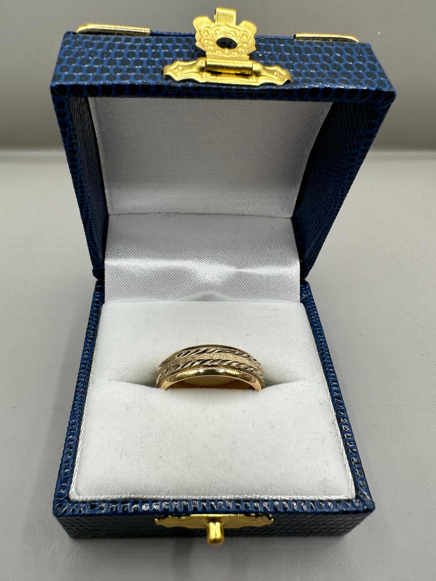 Yellow Gold Wedding Band
