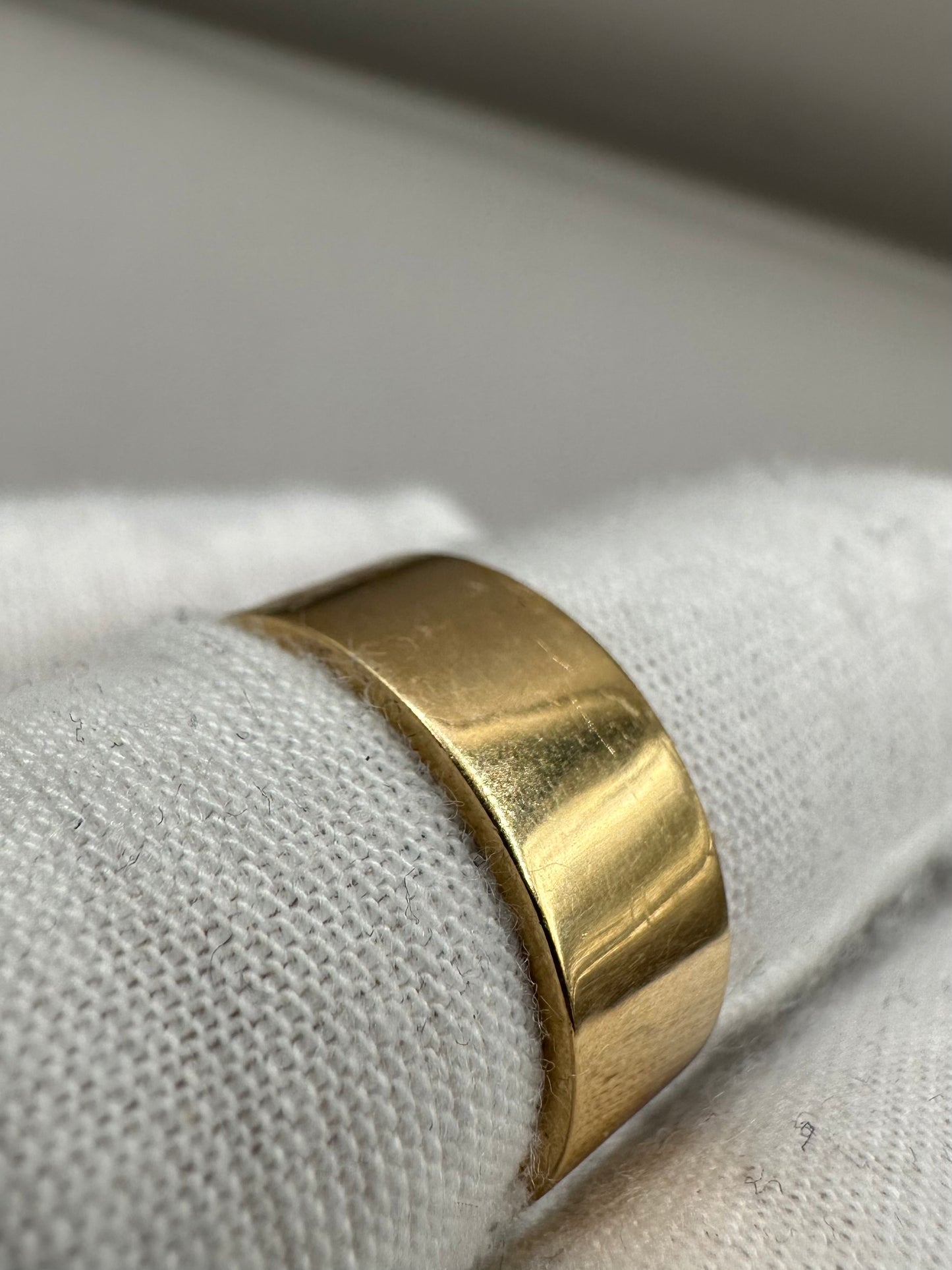 Yellow Gold Wedding Band