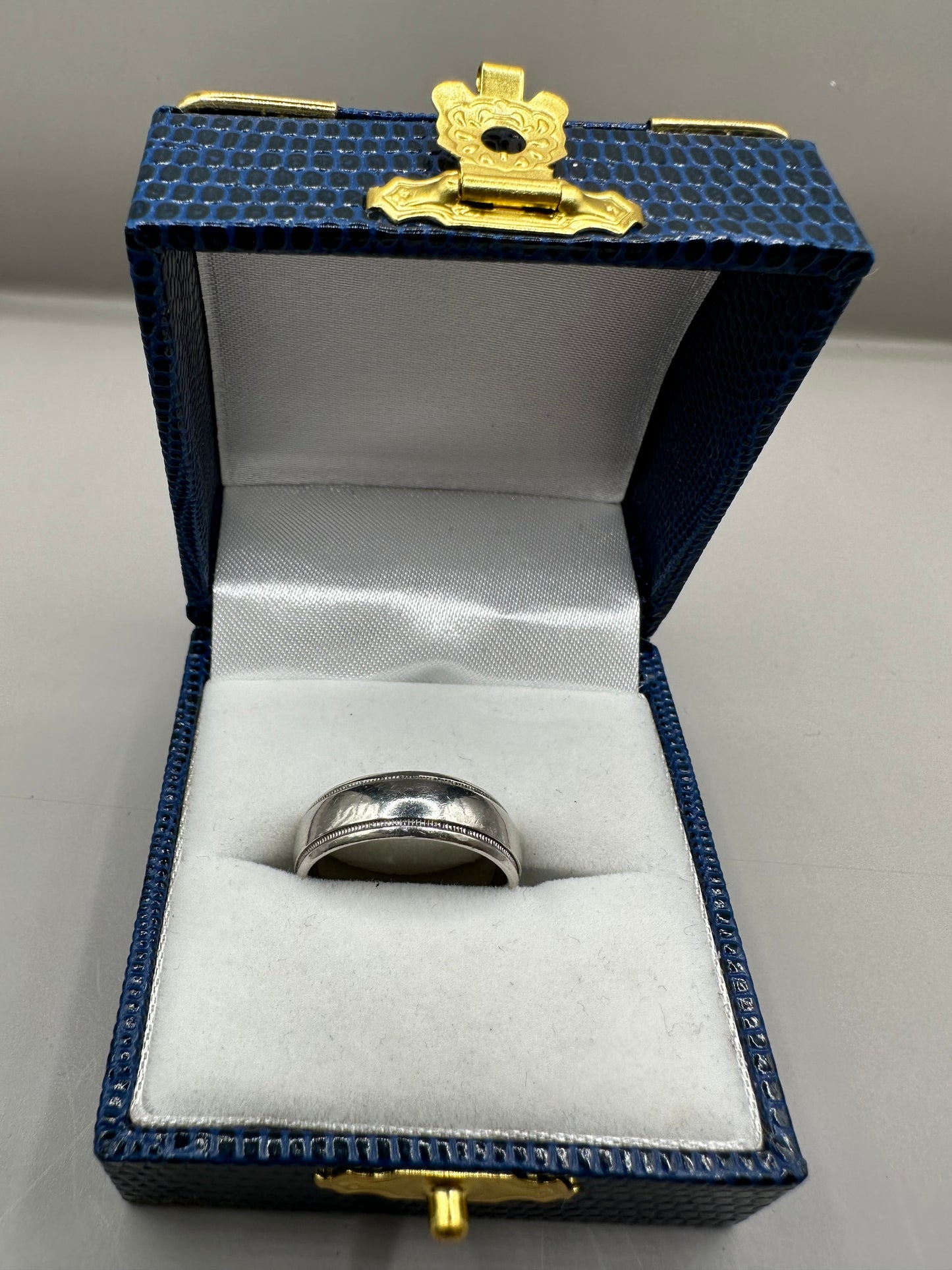 Platinum Wedding Band
