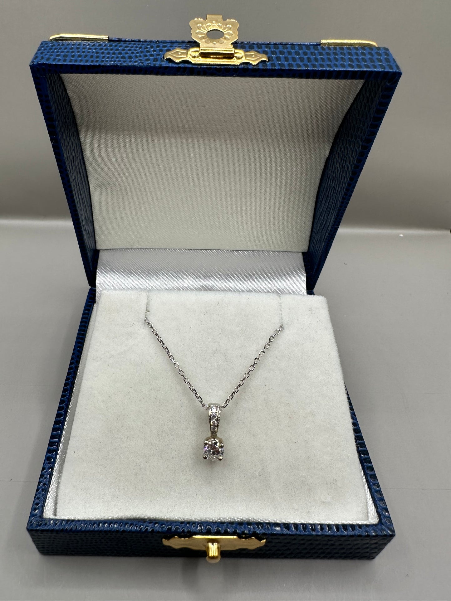 Diamond Solitaire White Gold Necklace