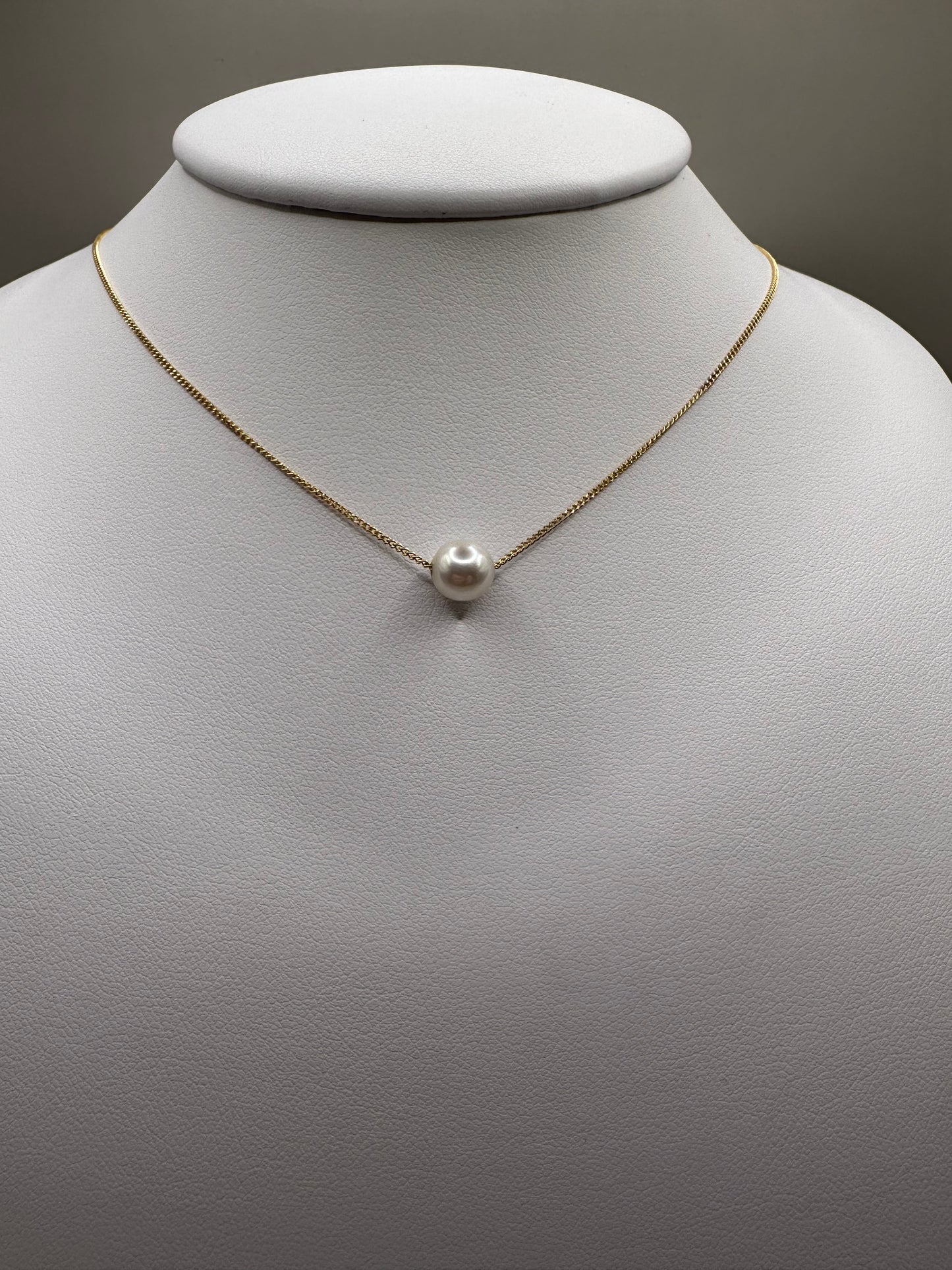 Fresh Water Pearl Yellow Gold Necklace