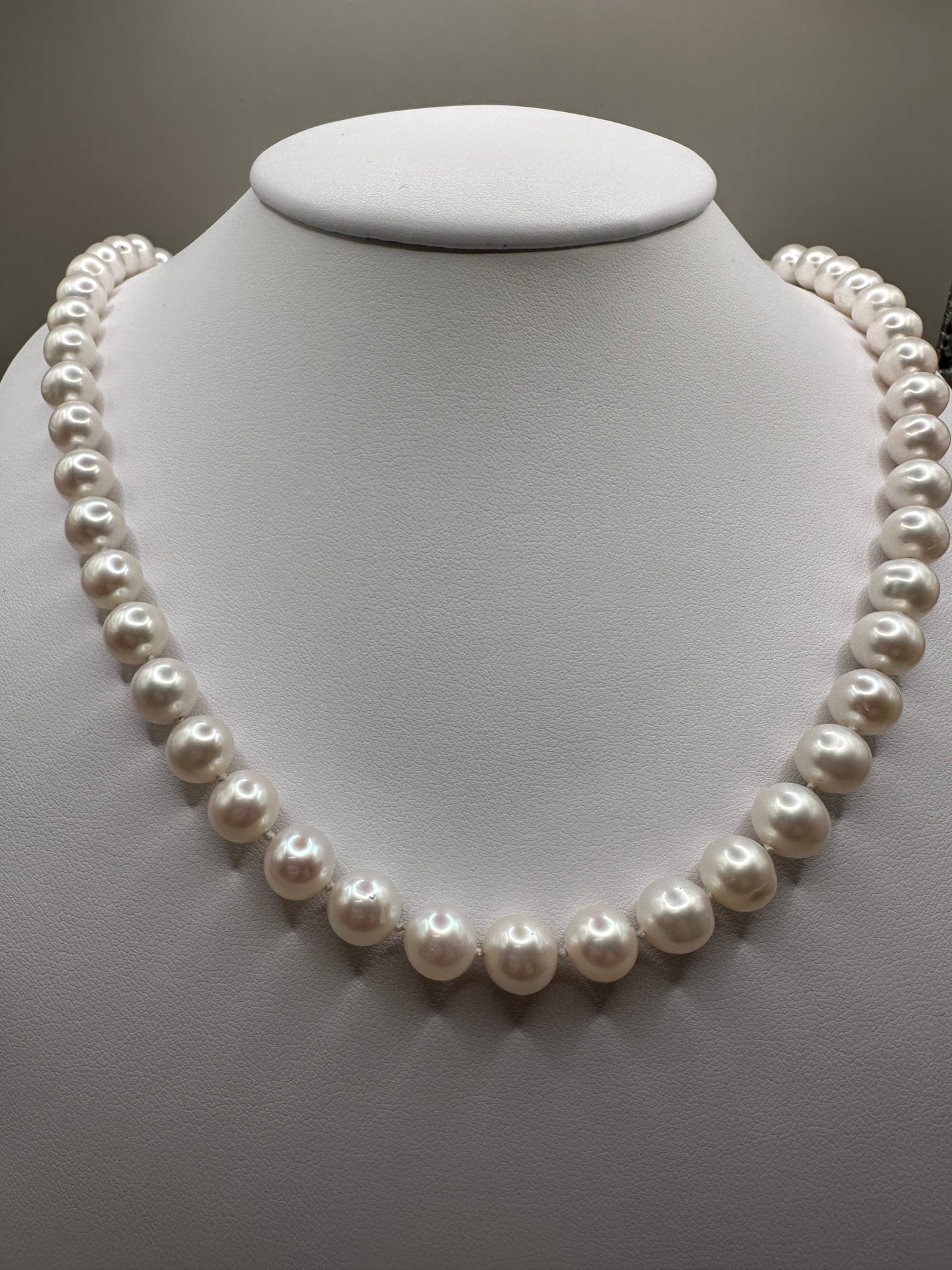 Fresh Water Pearl Necklace