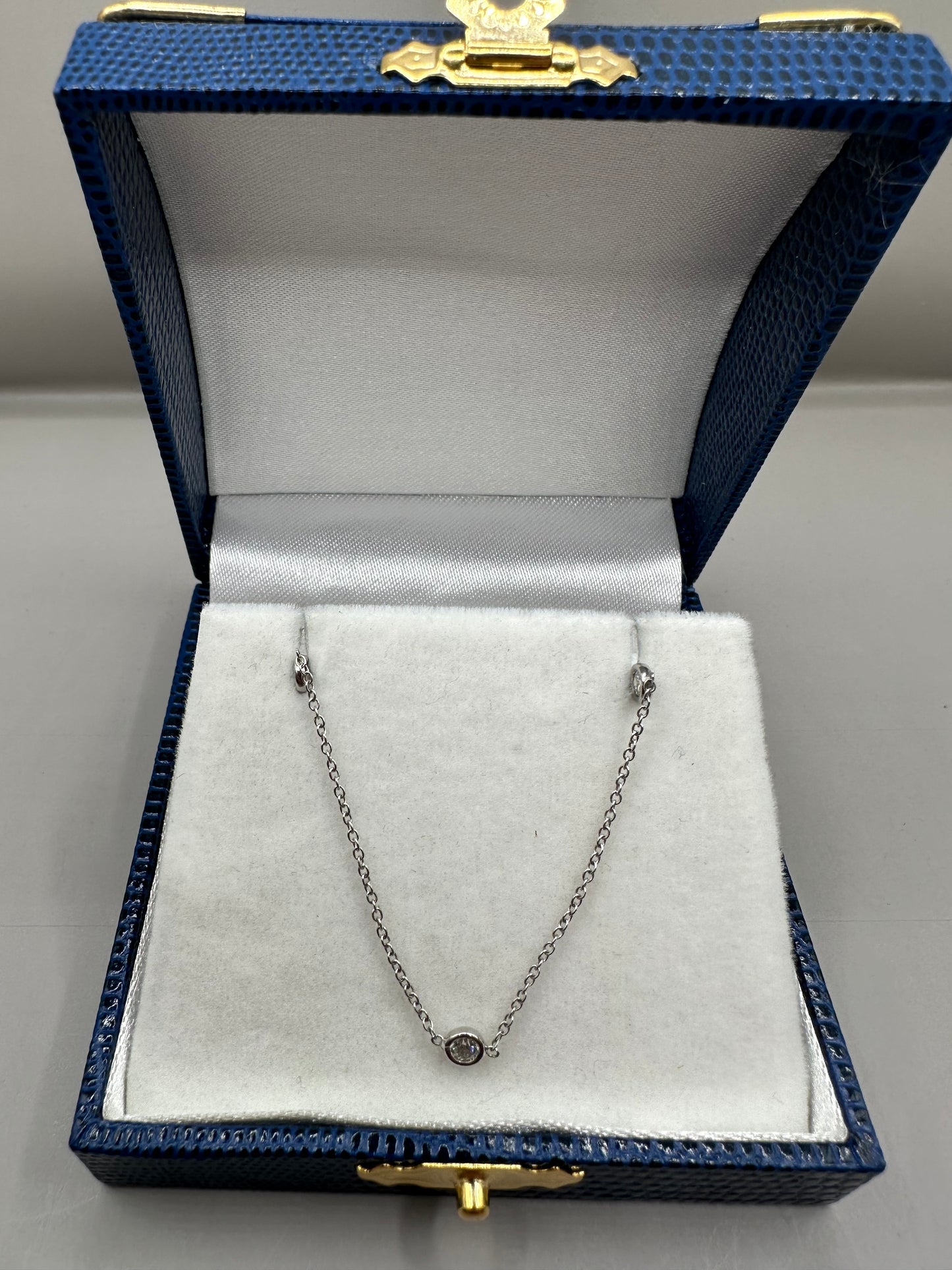 Diamond White Gold Necklace