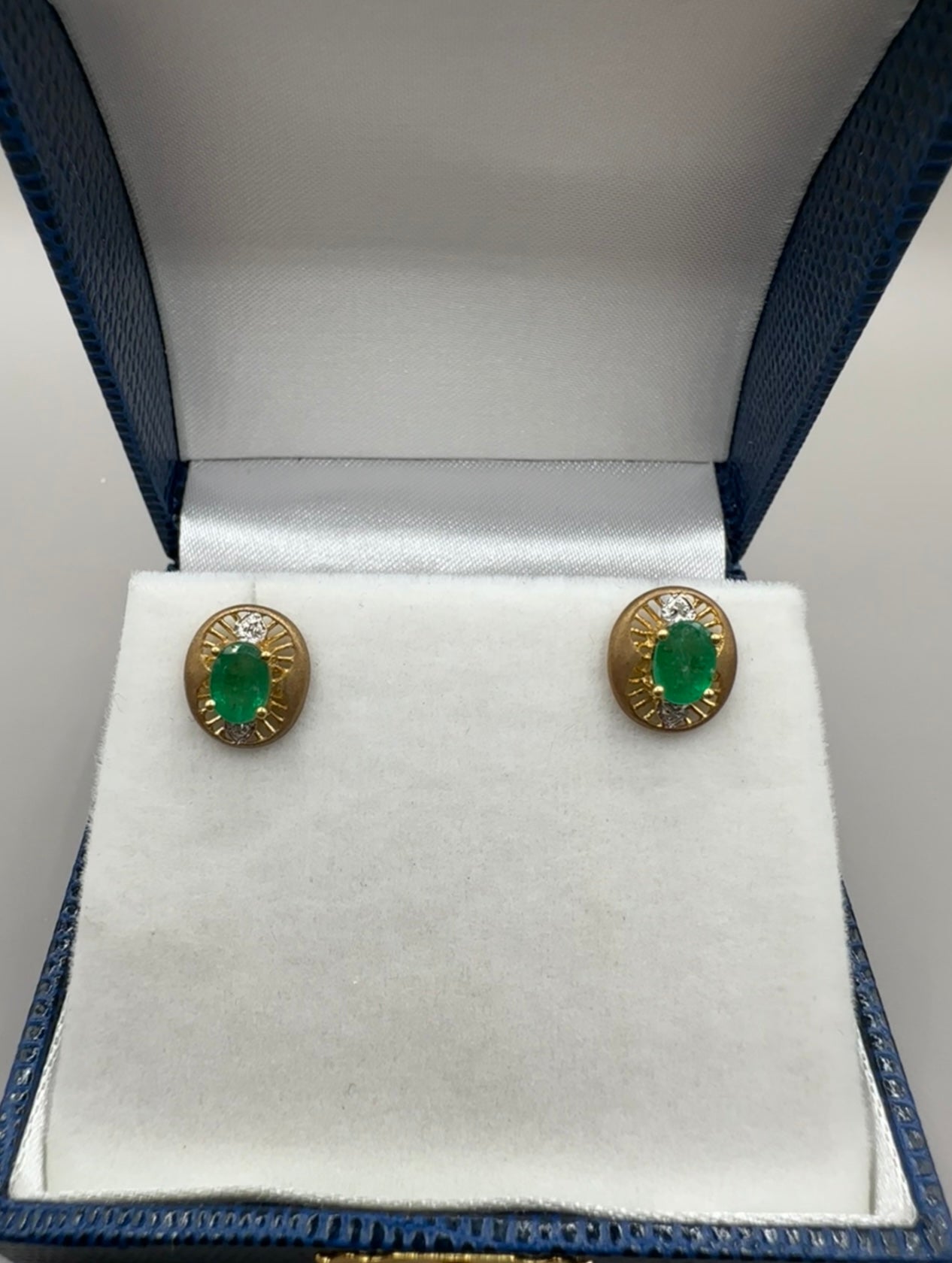 Emerald and Diamond Studded Yellow Gold Earrings