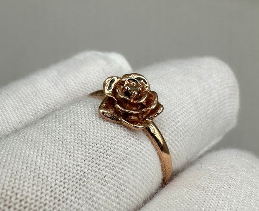 Rose Shaped Diamond Rose Gold Ring