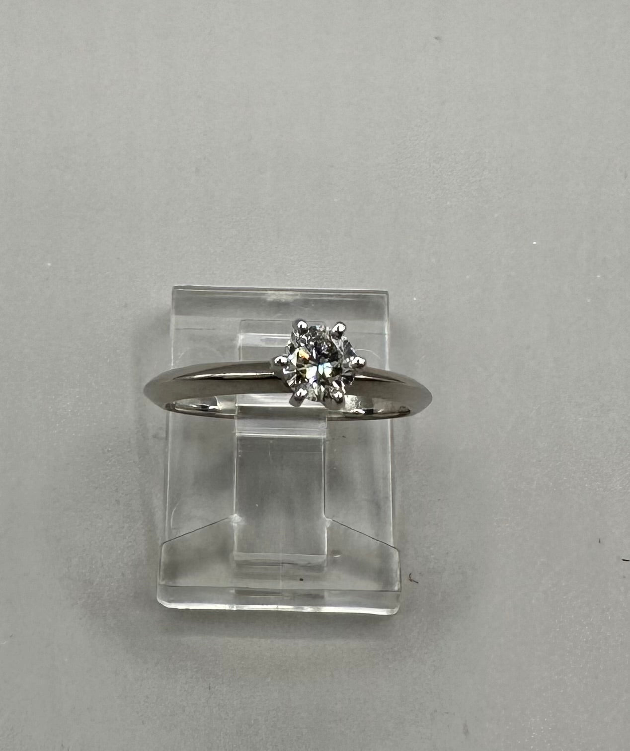 6 Claw Solitaire Diamond White Gold Ring