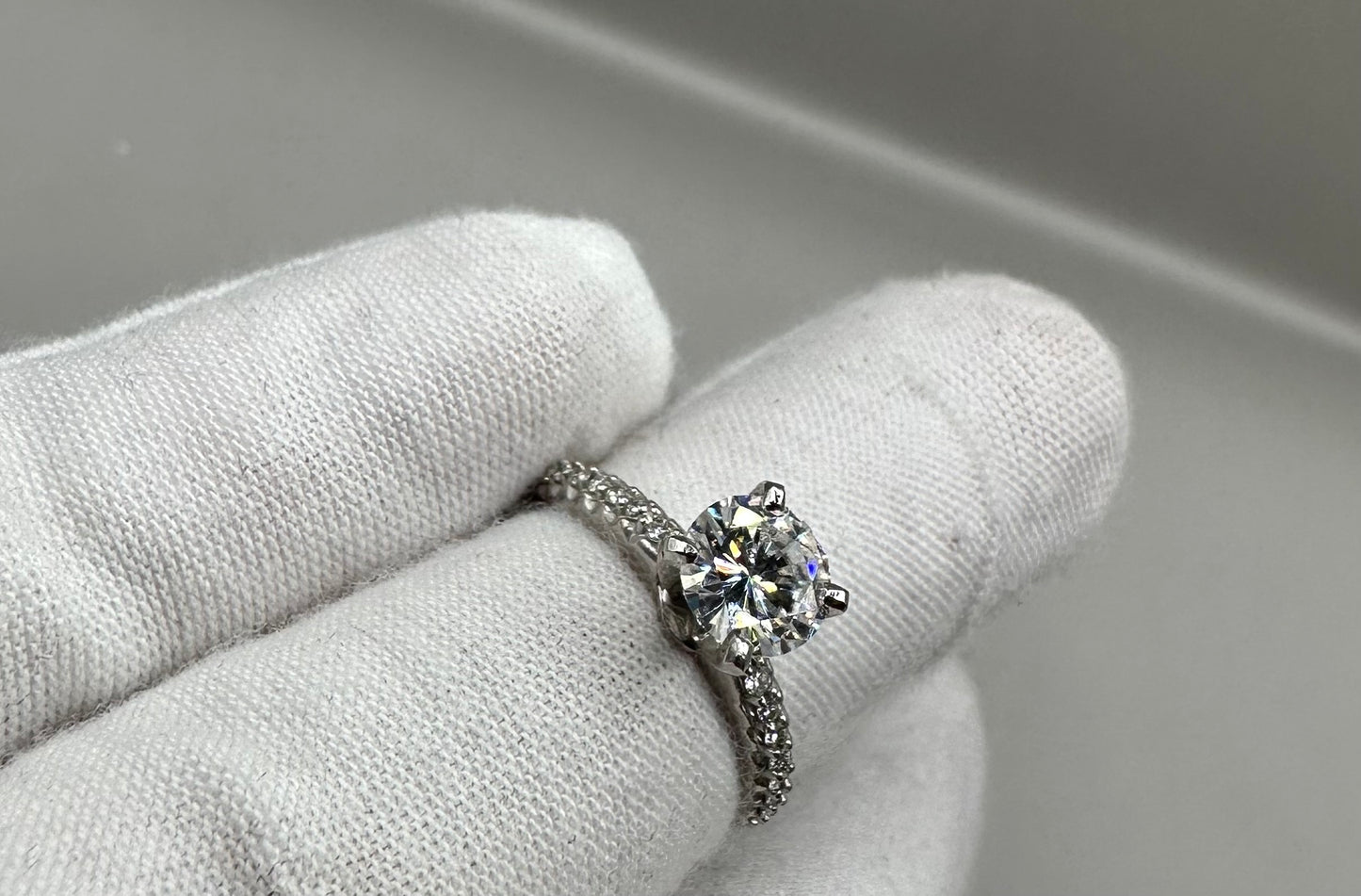 Solitaire Diamond White Gold Ring