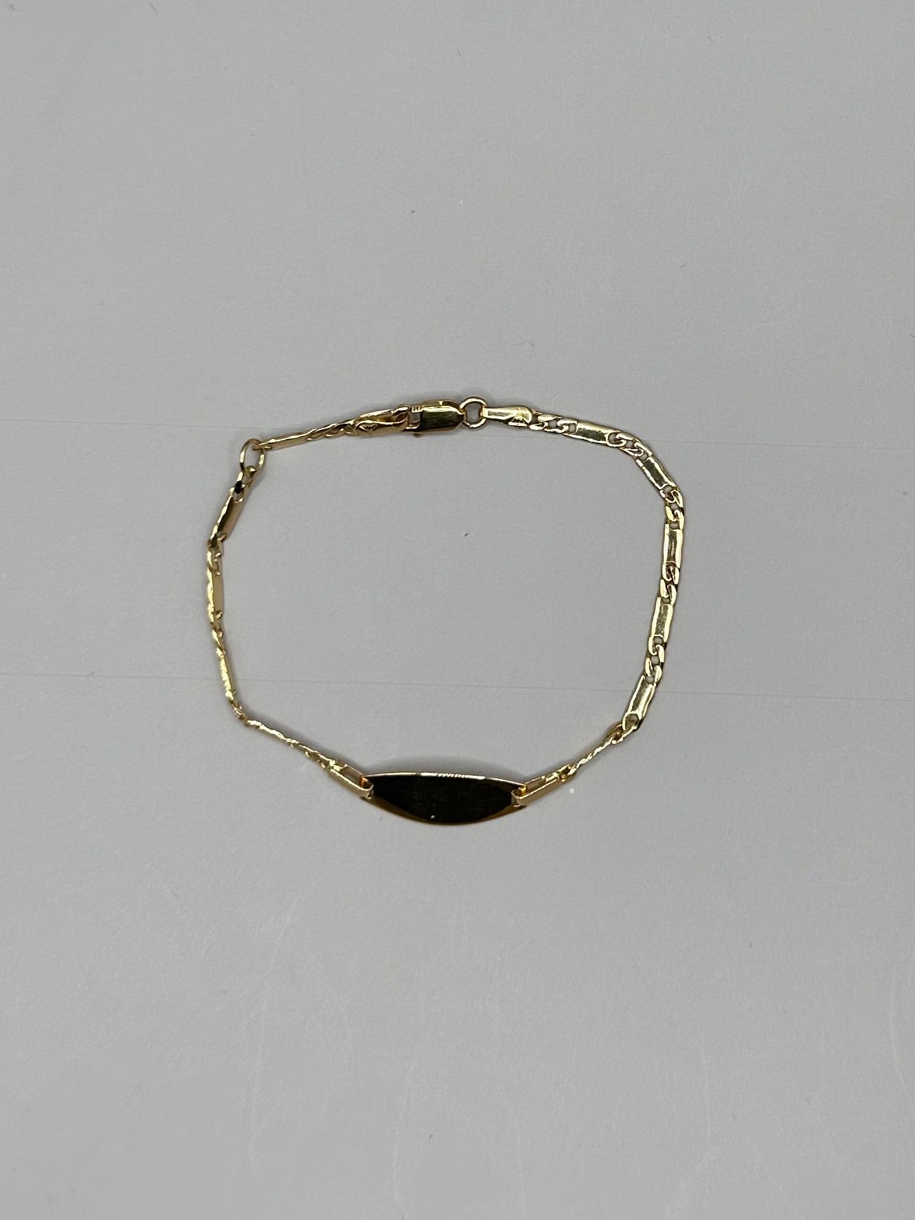 ID Yellow Gold Link Bracelet